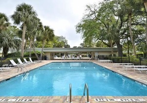 Great Forest Beach Villa - Minutes to the Beach and Coligny