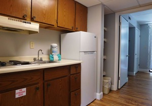 Oak Square 102 is a lovely condo with private balcony overlooks pool in downtown
