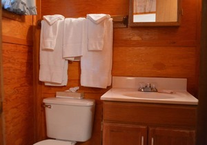 Whispering Pines - Cabin 19 (Studio)