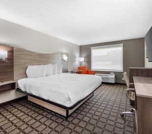 Red Roof Inn Suites Manchester 