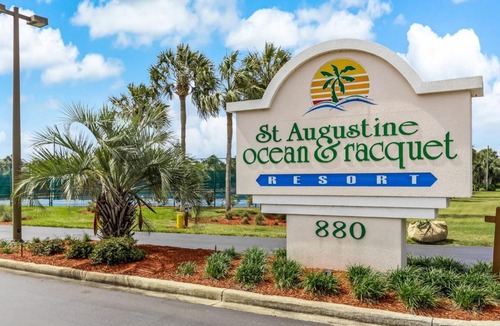 St. Augustine Beach House | 1206 Courtyard Villa 2nd Fl S