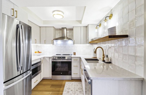 South Beach Villa | 1731 Bluff Villas: 1 Bedroom, 1 Bath, Hosts 4