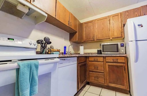 East Ridge Apartment | 2-bed, 2-bath apartment living experience