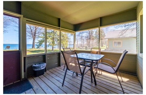Cass Lake Cabin | 2 bedroom 1 bath with screened porch at Cass Lake Lodge Cabin 5