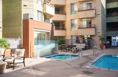 Little Italy Condo | 2 Bedroom 2 Bath in Little Italy - Walkable to Everything