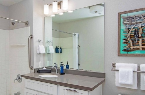 Mission Valley Resort | 2-bedroom resort in fantastic San Diego with AC and fitness room