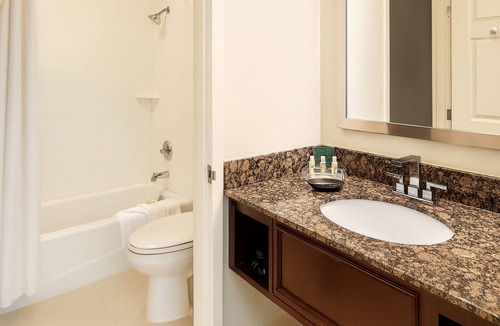 O'Hare Hotel | 2 Comfortable Units, Complimentary Airport Shuttle, Pets Allowed!