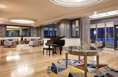 Civic Core House | 2 Contemporary Units, Just a few blocks from Gaslamp Quarter! Valet Parking!