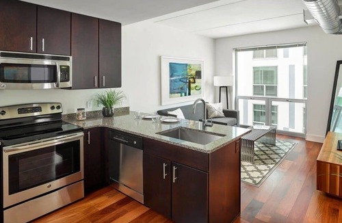 Center City West Apartment | 2Bedroom 2 Bath Apartment in the Heart of Philadelphia