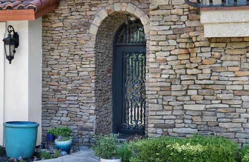 Apache Shores Villa | 4 BR Water Front Rustic Luxurious Villa Retreat