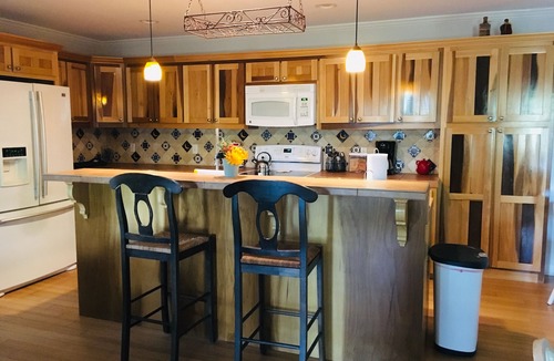 Dickel House | 400 acre working cattle and horse farm