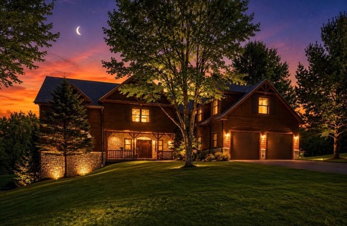 Apple River House | 4BR | Pool Table + Foosball |
