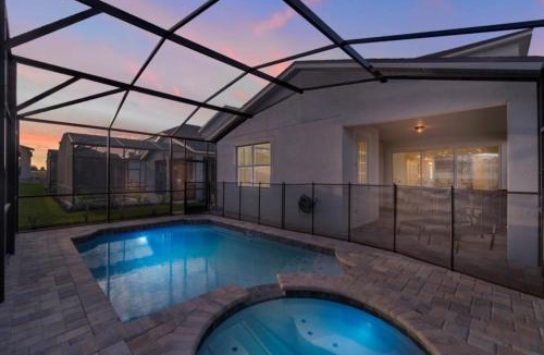 Bay Lake House | 5 Bedrooms 5,5 Bathrooms Solara home