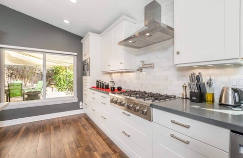 Allied Gardens Villa | ☀5 beds Fully Remodeled Villa ♨Heated Pool/Jacuzzi☀
