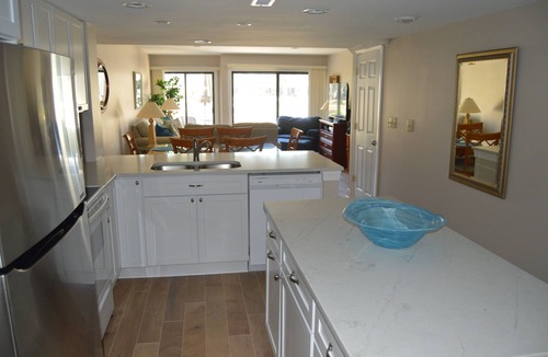 Shipyard Plantation Villa | 5 Min Walk to Beach- Beach Locker & Chairs, Complete Reno, Golf Green View