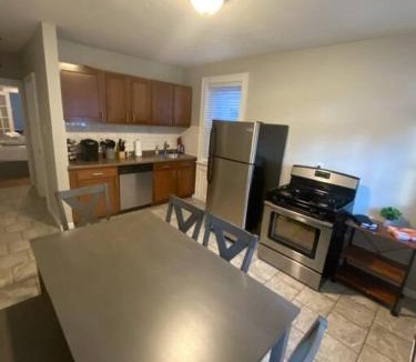 Lindenwood Park Apartment | 6600A Arsenal First Floor One Bedroom One Bath in South City