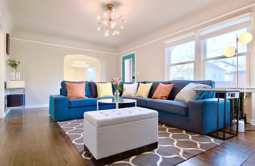 Wallingford House | 6BR/3BA Wallingford Gem, minutes to UW and Downtown