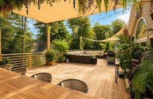 Tobyhanna Villa | A Mythia World: Garden Oasis l Private Resort
