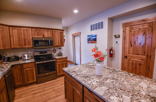 Columbia Falls House | All the comforts of home in the heart of Glacier Country – Montana here we come!