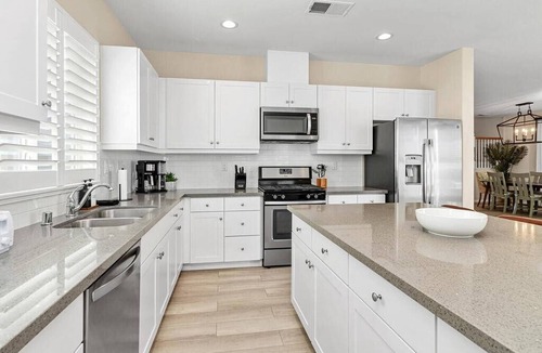 Allied Gardens House | All You Need Is Love 4 Bedroom Home
