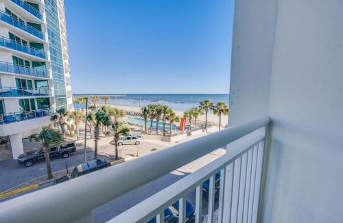 Downtown Myrtle Beach House | Amazing Oceanfront condo with pool & balcony views