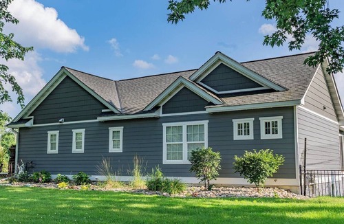 Andover House | Andover · 4800 sf 4BR Escape w/Speakeasy, Hot Tub