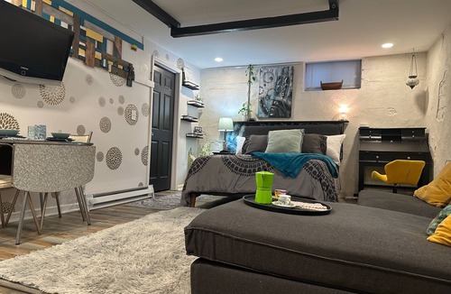 Kingfield House | Artist’s Basement Studio