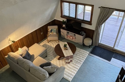 Bemus Point House | Barn in Bemus Point: 1 mile to Chautauqua Lake and on the snowmobile trail