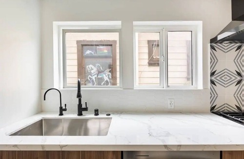 Crown Point House | Beach Home W AC - 5 BR - Free Parking - EV Charge