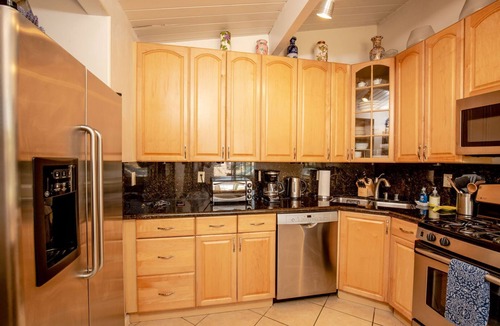 North Clairemont House | Beautiful 3 Bedroom 2 bath home with 3 Cal King size beds!