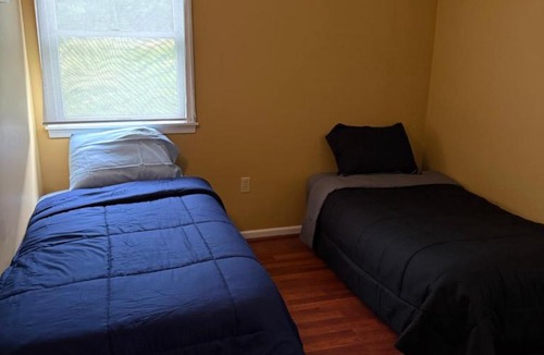 Mt Cobb Apartment | Beautiful 3 bedroom house on 10 acres of land