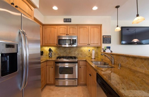 Crown Point House | Beautiful By the Beach/King bed/AC/2 car garage