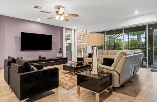 Bay Lake Villa | Beautiful Mansion with first class amenities on Solara Resort Orlando Mansion 5715