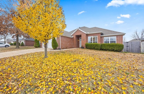 Bentonville House | Beautiful retreat. Kid, bike, dog & work friendly. Pool, ping-pong & foosball!