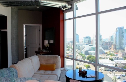 Civic Core Apartment | Beautiful upscale luxury apartment walking distance from Petco park & Gaslamp
