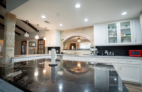 Buda Villa | Beautiful villa, great for entertaining or just relaxing with family.