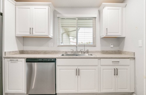 North Clairemont House | Bohemian Hideaway | Private Home & Hot Tub