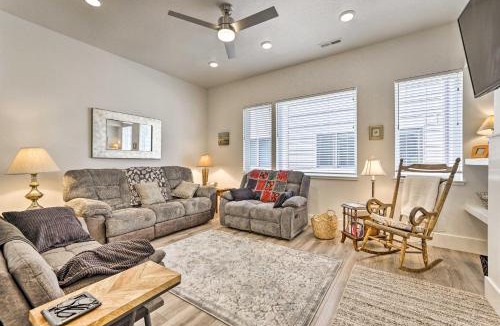 Veterans Park House | Boise Townhome w/Rooftop Deck, 2 Mi to Downtown!