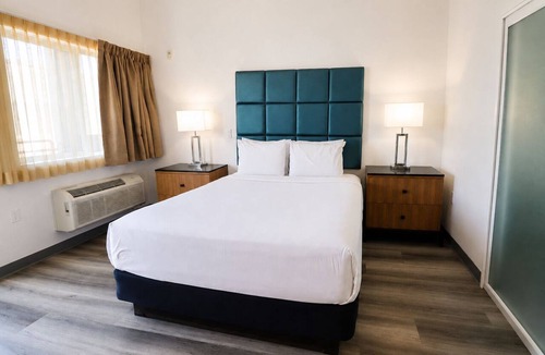Little Italy Hotel | Boutique 1 Queen Stay w/On-Site Restaurant + Panoramic Views