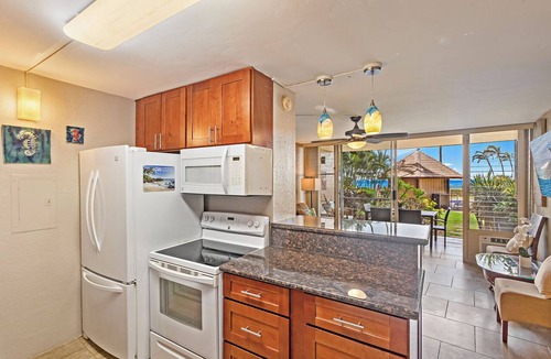 Maalaea Condo | Breezy Maalaea Oceanfront Condo Newly Renovated Pool BBQ Near the Harbor