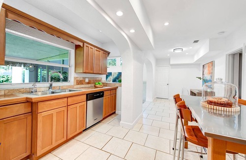 The Roads Villa | Brickell Miami Villa Spacious 4BR/4BA or 5BR/5BA