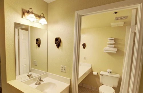 Mount Charleston Hotel | Bridal Suite | All-Season Mountain Retreat with Free Parking & Entertainment