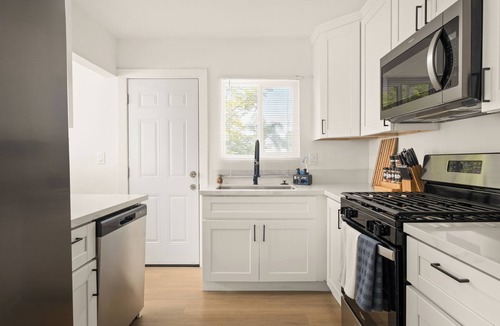 Mid-City House | Bright & Roomy 3-bedroom house in Central San Diego