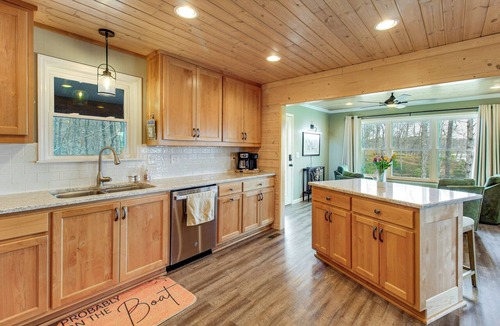 Estill Springs House | Bring Your Boat! Waterfront Stay on Tims Ford Lake