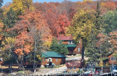 Deer River Apartment | Cabin 6 - Classic cabin with a dockside deck