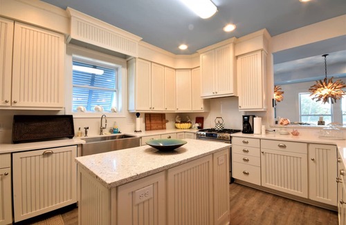 Litchfield by the Sea House | Canal Front - South Litchfield Beach - Private Dock/Pool
