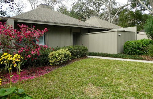 Sea Pines Villa | Casually Elegant Villa: Patio for Relaxing; Short Walk to Beach; on Golf Course