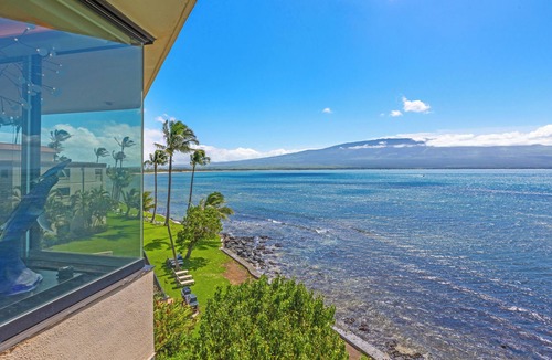 Maalaea Apartment | Celebrate Honeymoon, Anniversary or Birthday.Panoramic Ocean View!