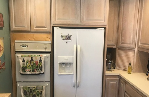 Clairemont House | Central San Diego 3b/2b house with yard. Pet friendly.