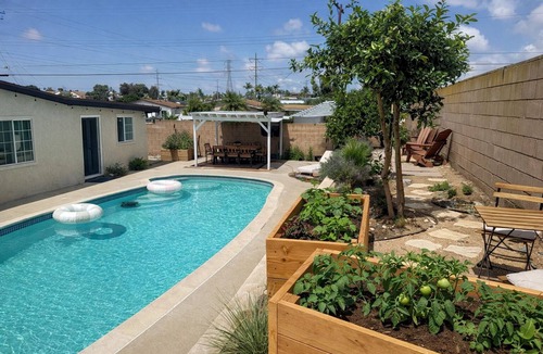 Clairemont House | Centrally Located San Diego Oasis